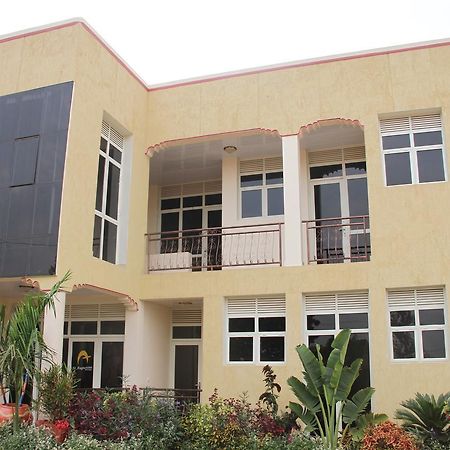 St Augustine Apart & Hotel Kigali Extérieur photo